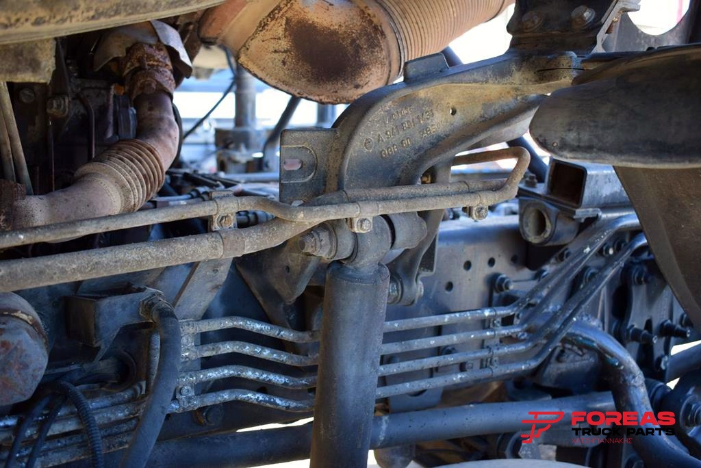 MERCEDES-BENZ ACTROS MP2 - FOUR AXLE - WITH BRAKE DISCS - Eixo dianteiro de Caminhão: foto 3 MERCEDES-BENZ ACTROS MP2 - FOUR AXLE - WITH BRAKE DISCS - Eixo dianteiro de Caminhão: foto 3