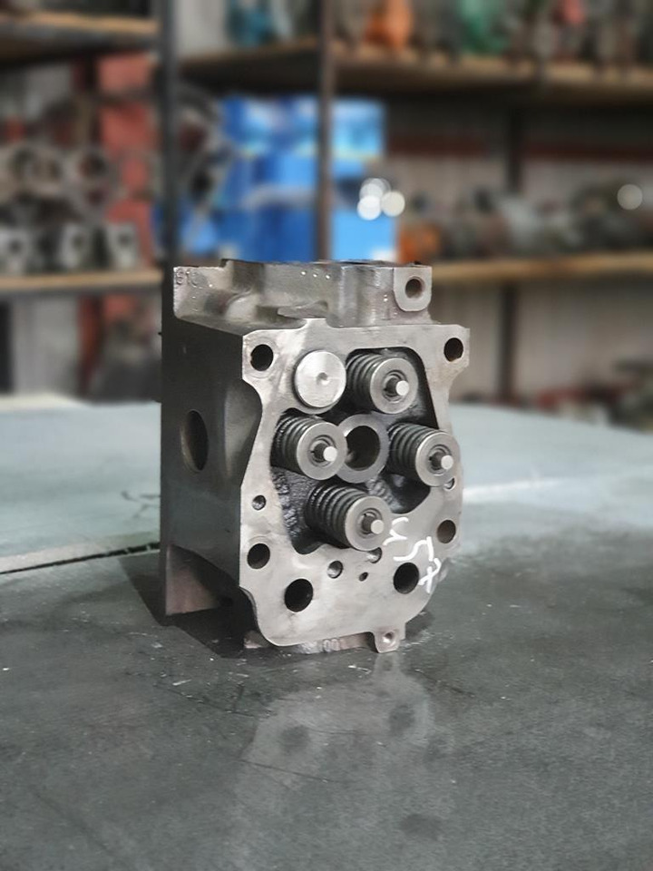 MERCEDES-BENZ AXOR OM 457 EURO III - Cabeça do motor de Caminhão: foto 3 MERCEDES-BENZ AXOR OM 457 EURO III - Cabeça do motor de Caminhão: foto 3