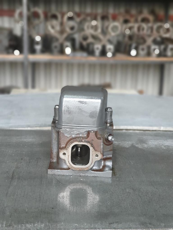 MERCEDES-BENZ AXOR OM 457-OM 460 - EURO V - Cabeça do motor de Caminhão: foto 2 MERCEDES-BENZ AXOR OM 457-OM 460 - EURO V - Cabeça do motor de Caminhão: foto 2