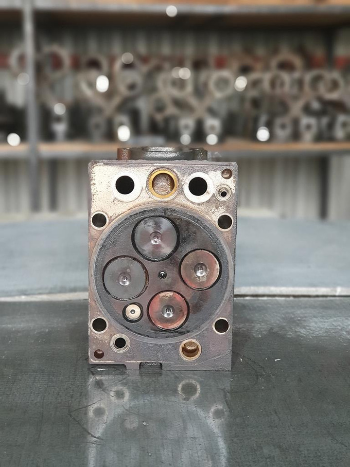 MERCEDES-BENZ AXOR OM 457-OM 460 - EURO V - Cabeça do motor de Caminhão: foto 1 MERCEDES-BENZ AXOR OM 457-OM 460 - EURO V - Cabeça do motor de Caminhão: foto 1