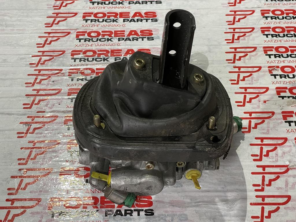 MERCEDES-BENZ HYDRAULIC - Α 000 260 6598 - Manete de mudanças de Caminhão: foto 2 MERCEDES-BENZ HYDRAULIC - Α 000 260 6598 - Manete de mudanças de Caminhão: foto 2