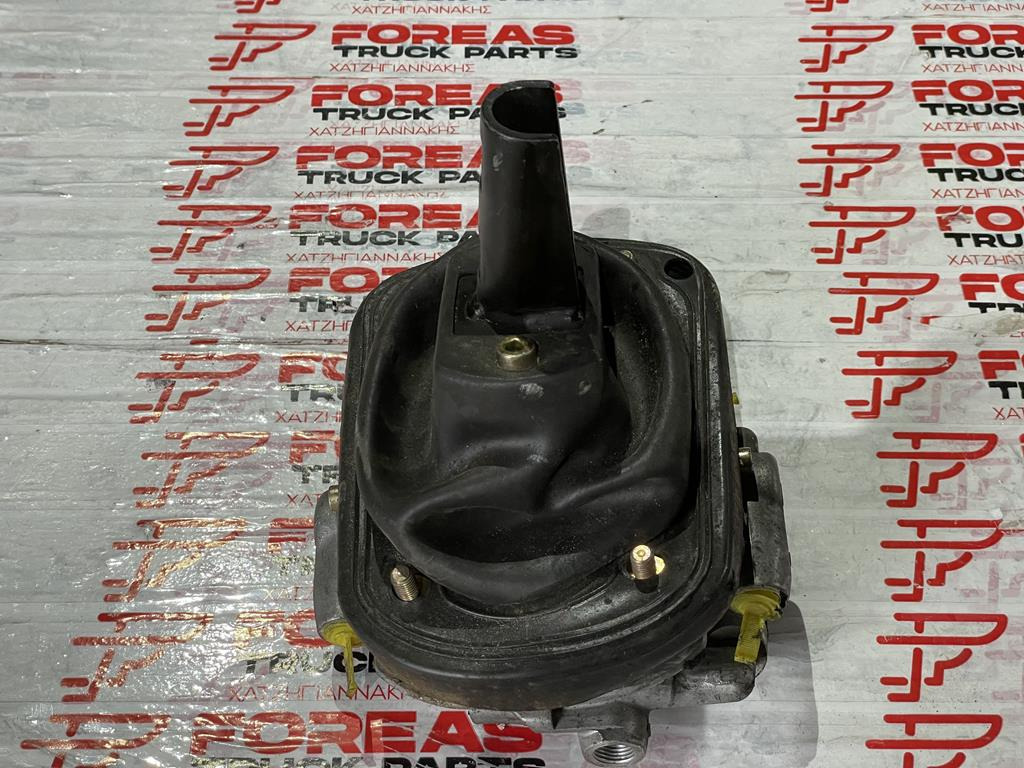 MERCEDES-BENZ HYDRAULIC - Α 000 260 6598 - Manete de mudanças de Caminhão: foto 1 MERCEDES-BENZ HYDRAULIC - Α 000 260 6598 - Manete de mudanças de Caminhão: foto 1