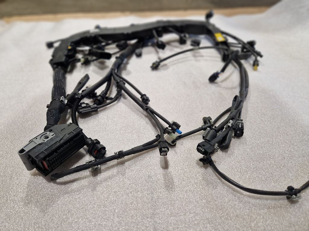 MERCEDES-BENZ SPRINTER OM 651 - A 651 159 2525 - Cables/ Wire harness de Caminhão: foto 1 MERCEDES-BENZ SPRINTER OM 651 - A 651 159 2525 - Cables/ Wire harness de Caminhão: foto 1