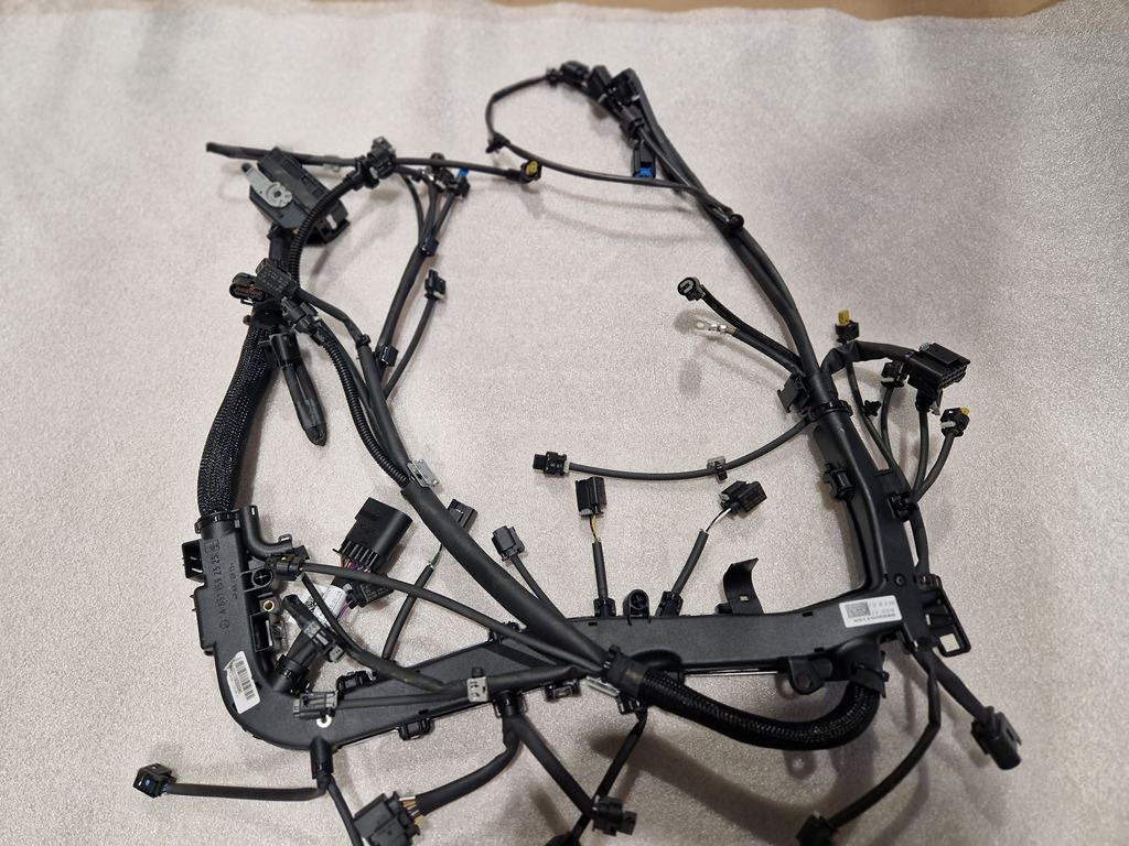 MERCEDES-BENZ SPRINTER OM 651 - A 651 159 2525 - Cables/ Wire harness de Caminhão: foto 5 MERCEDES-BENZ SPRINTER OM 651 - A 651 159 2525 - Cables/ Wire harness de Caminhão: foto 5