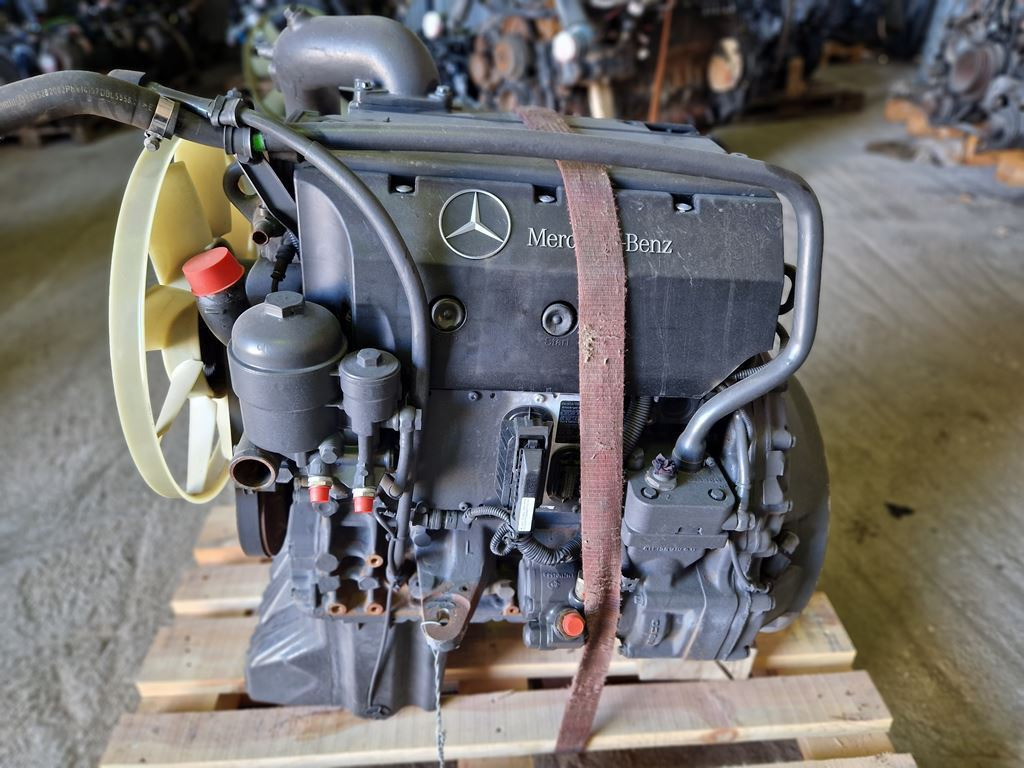 MERCEDES-BENZ VARIO EURO 3 - Motor de Caminhão: foto 4 MERCEDES-BENZ VARIO EURO 3 - Motor de Caminhão: foto 4