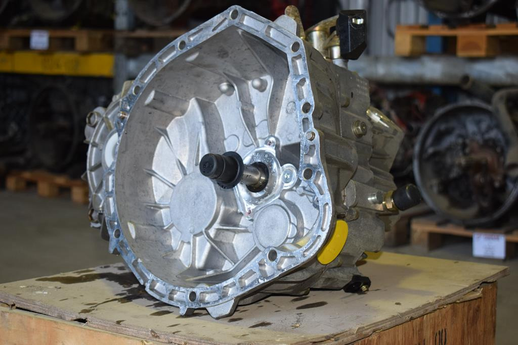 MERCEDES-BENZ VITO - Α638 260 23 00 - Caixa de câmbio de Caminhão: foto 2 MERCEDES-BENZ VITO - Α638 260 23 00 - Caixa de câmbio de Caminhão: foto 2