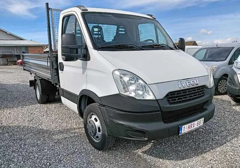 Iveco 35C13, 35C12, 35C14, 35C15 - Furgão basculante: foto 1 Iveco 35C13, 35C12, 35C14, 35C15 - Furgão basculante: foto 1
