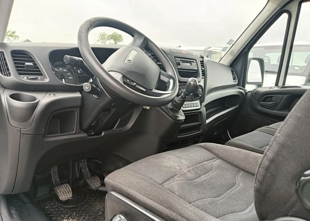 Iveco 35S14,35S13,35C13,35C12, - Furgão: foto 5 Iveco 35S14,35S13,35C13,35C12, - Furgão: foto 5