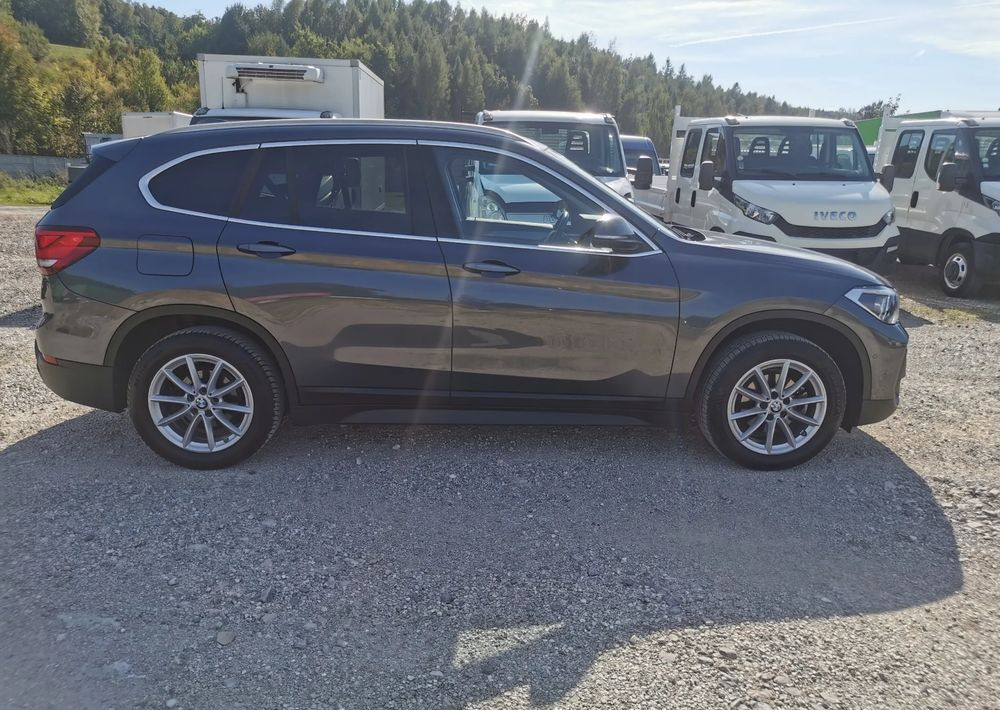 BMW X1 sDrive16d - Automóvel: foto 4 BMW X1 sDrive16d - Automóvel: foto 4