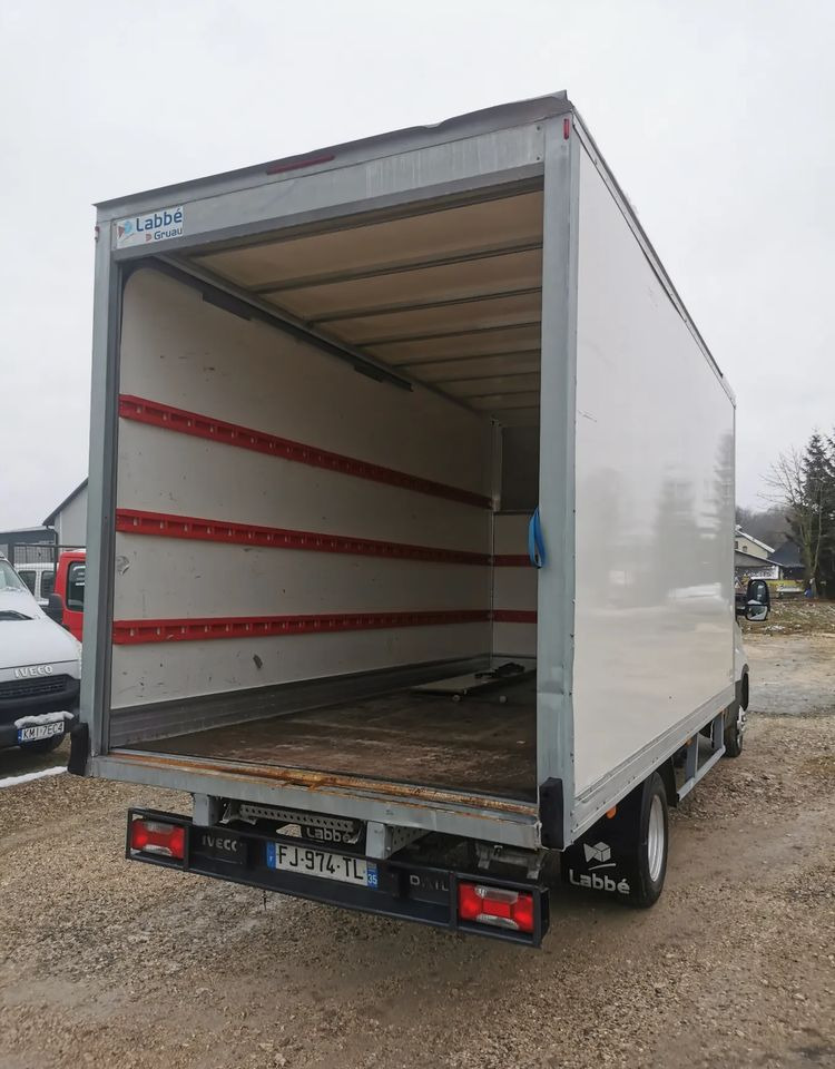 Iveco 3.0-150KM Daily 35C15 Kontener długi rama 35-150 kiper Klimatyzacja długi rozstaw - Carrinha de contentor: foto 5 Iveco 3.0-150KM Daily 35C15 Kontener długi rama 35-150 kiper Klimatyzacja długi rozstaw - Carrinha de contentor: foto 5