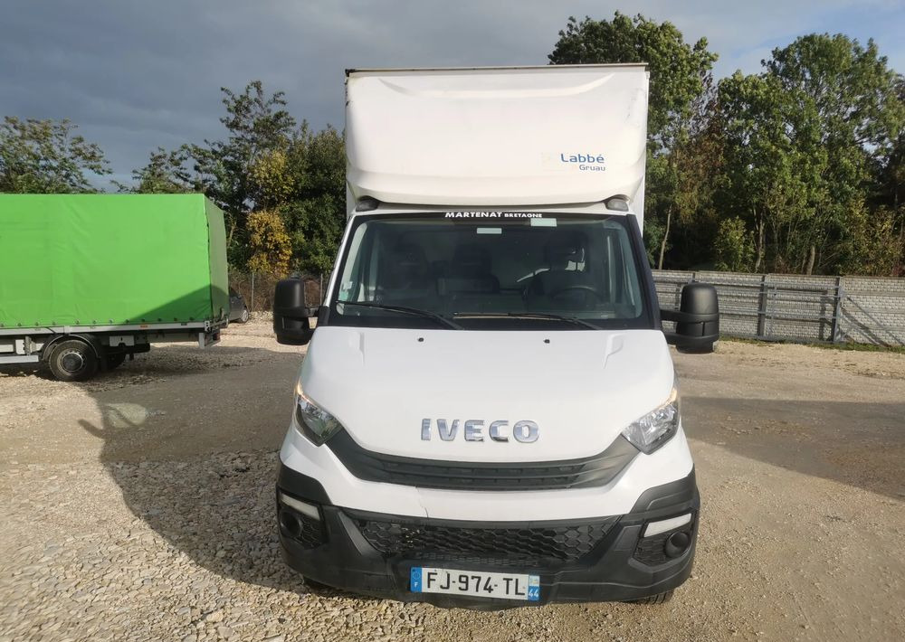 Iveco 3.0-150KM Daily 35C15 Kontener długi rama 35-150 kiper Klimatyzacja długi rozstaw - Carrinha de contentor: foto 3 Iveco 3.0-150KM Daily 35C15 Kontener długi rama 35-150 kiper Klimatyzacja długi rozstaw - Carrinha de contentor: foto 3