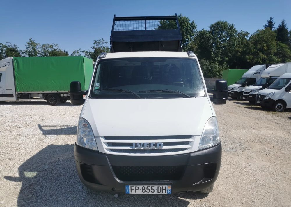 Iveco Daily 35C12 Brygadówka wywrotka Dubel hak kiper doka 35C13 - Furgão basculante: foto 2 Iveco Daily 35C12 Brygadówka wywrotka Dubel hak kiper doka 35C13 - Furgão basculante: foto 2