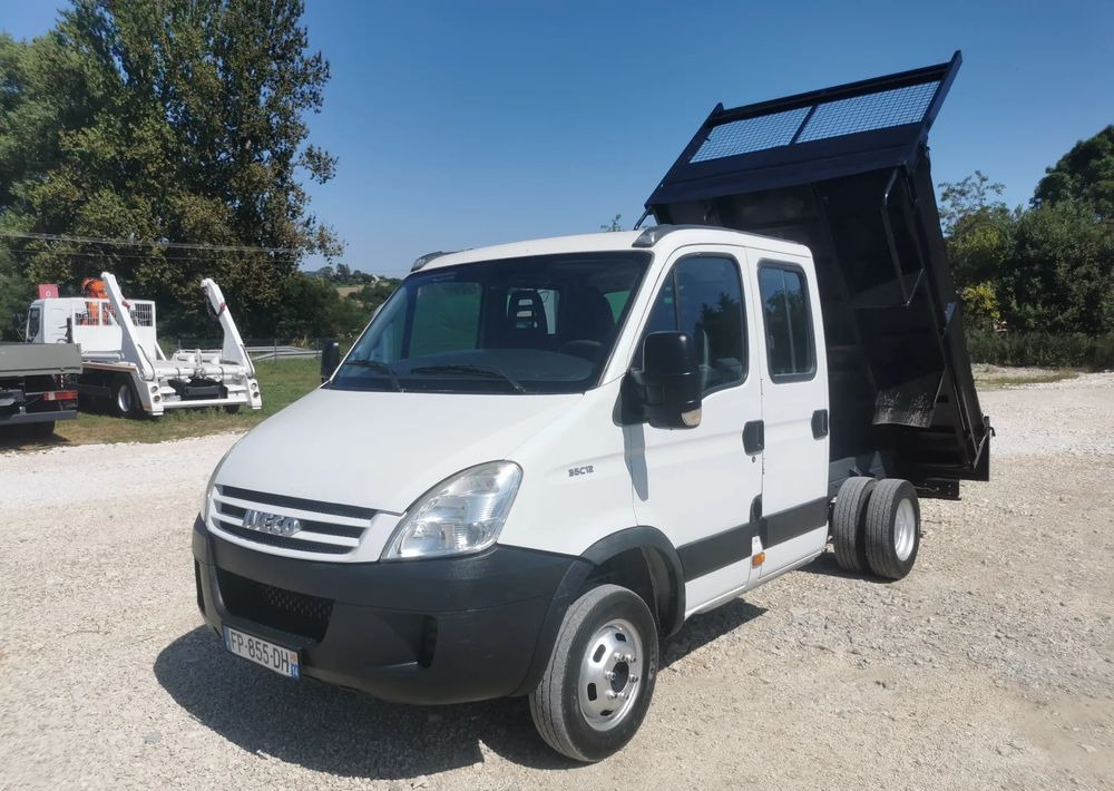 Iveco Daily 35C12 Brygadówka wywrotka Dubel hak kiper doka 35C13 - Furgão basculante: foto 1 Iveco Daily 35C12 Brygadówka wywrotka Dubel hak kiper doka 35C13 - Furgão basculante: foto 1
