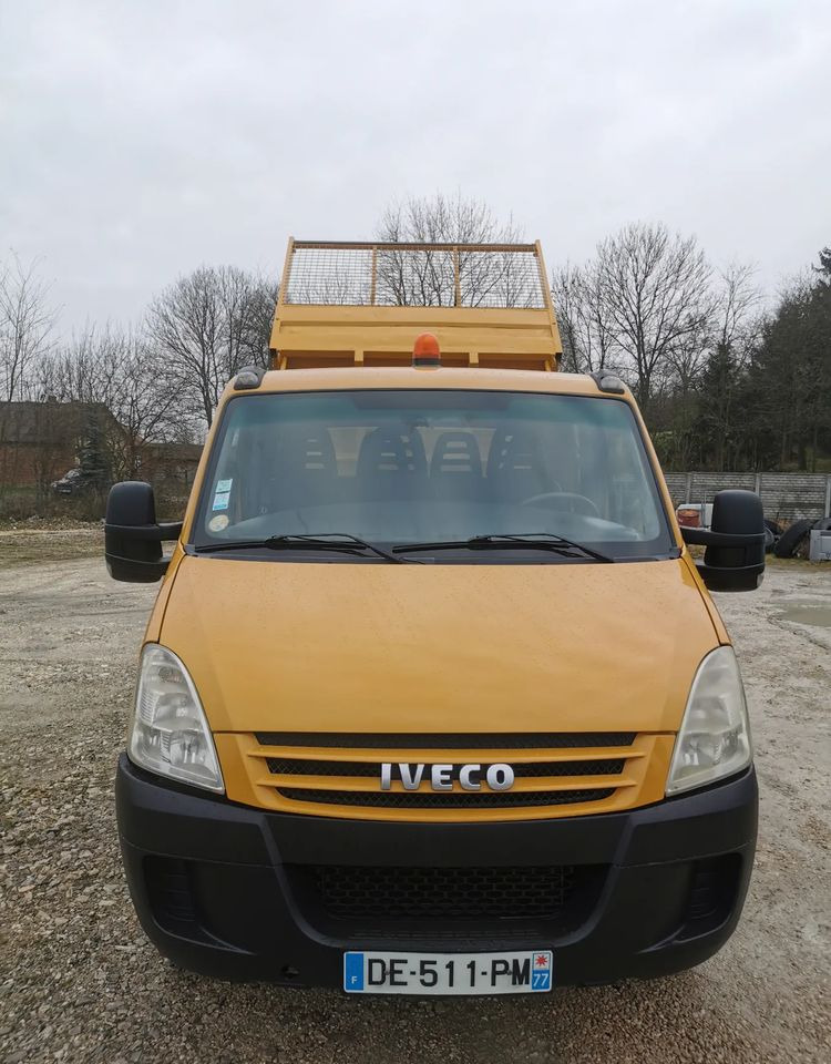 Iveco Daily 35C12 Brygadówka wywrotka Dubel hak kiper doka 35C13 - Furgão basculante: foto 2 Iveco Daily 35C12 Brygadówka wywrotka Dubel hak kiper doka 35C13 - Furgão basculante: foto 2