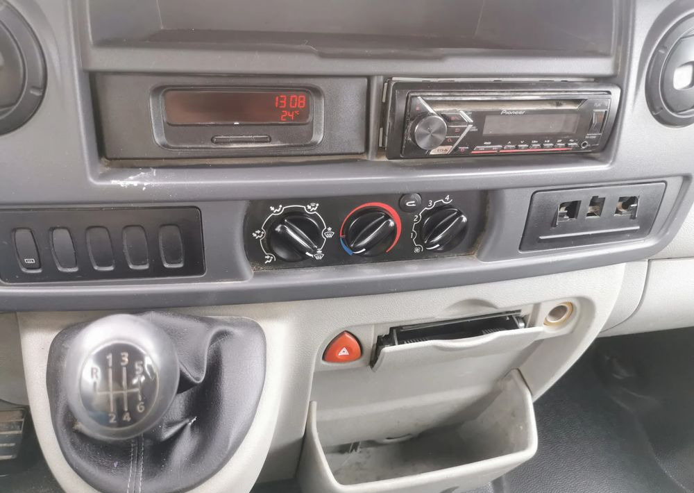 Furgão Renault Master L2H2 doka 7-osobowy Dubel 120dCi Brygadówka: foto 14