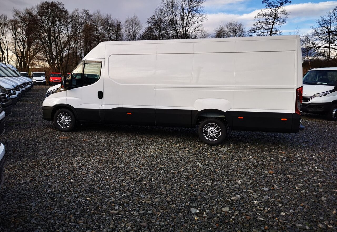 Furgão nuevo IVECO DAILY 35S18HA8 L4H2: foto 12