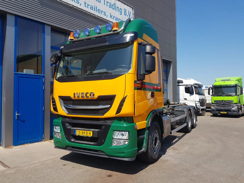 Iveco Stralis AS260Y Haakarm 217.000 KM - Caminhão polibenne: foto 2 Iveco Stralis AS260Y Haakarm 217.000 KM - Caminhão polibenne: foto 2