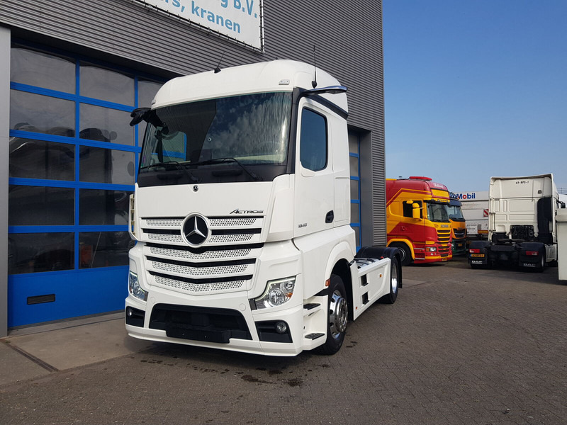 Mercedes-Benz Actros 1845 Retarder MirrorCam Standairco - Tractor: foto 2 Mercedes-Benz Actros 1845 Retarder MirrorCam Standairco - Tractor: foto 2