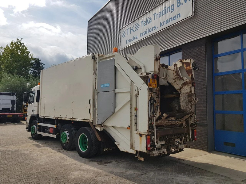 Volvo FM 9.260 Geesink GPM II Euro 3 - Caminhão de lixo: foto 4 Volvo FM 9.260 Geesink GPM II Euro 3 - Caminhão de lixo: foto 4