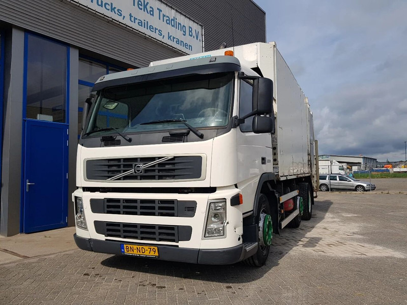 Volvo FM 9.260 Geesink GPM II Euro 3 - Caminhão de lixo: foto 2 Volvo FM 9.260 Geesink GPM II Euro 3 - Caminhão de lixo: foto 2