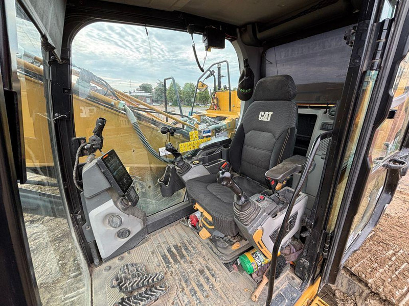 Escavadora de rastos Caterpillar 323: foto 12