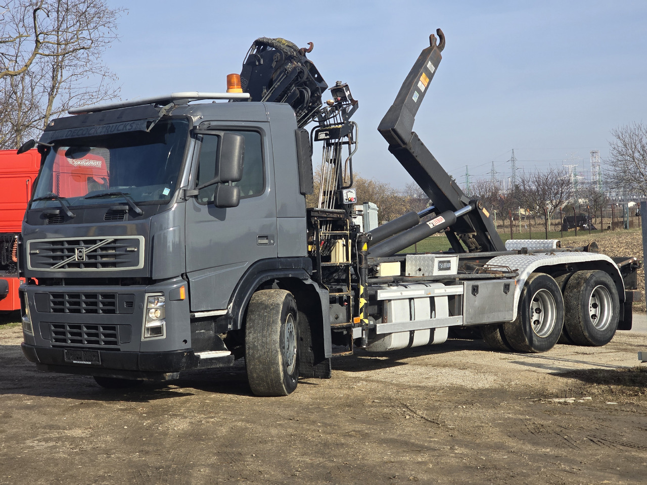 VOLVO FM 380 HOOK SYSTEM / HIAB 166 D2 DUO - Caminhão polibenne: foto 4 VOLVO FM 380 HOOK SYSTEM / HIAB 166 D2 DUO - Caminhão polibenne: foto 4
