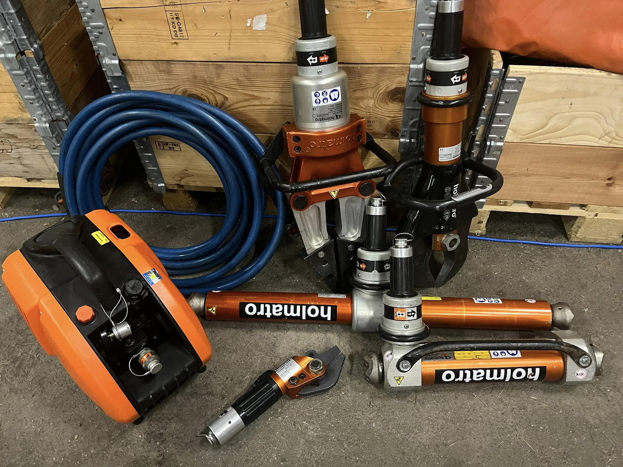 Holmatro PPU15 C - Jaws of life - Carro de bombeiro: foto 1 Holmatro PPU15 C - Jaws of life - Carro de bombeiro: foto 1