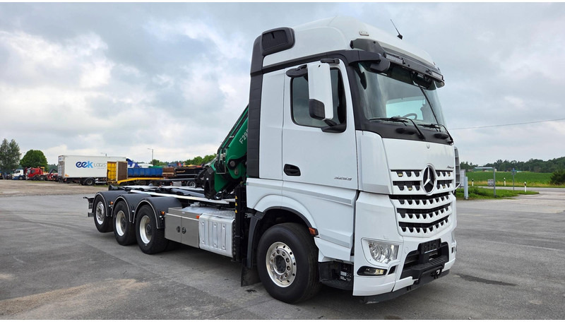 Mercedes-Benz Arocs 3253 8X4*4 Fassi F295 - Caminhão polibenne, Caminhão grua: foto 4 Mercedes-Benz Arocs 3253 8X4*4 Fassi F295 - Caminhão polibenne, Caminhão grua: foto 4