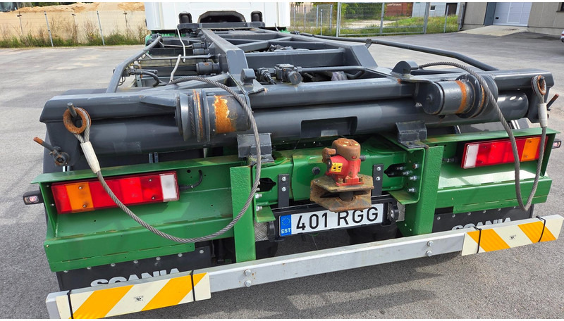 Scania P94 4X2 220 - Caminhão com sistema de cabo: foto 5 Scania P94 4X2 220 - Caminhão com sistema de cabo: foto 5