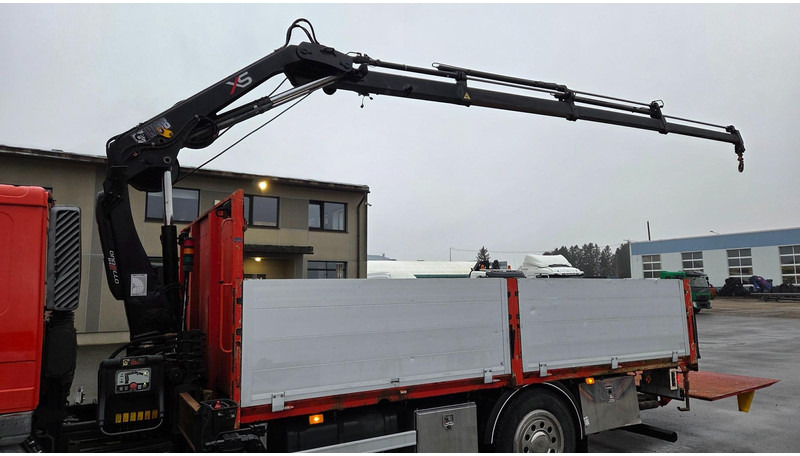 Volvo FL220 4X2 HIAB 077 - Camião de caixa aberta/ Plataforma, Caminhão grua: foto 5 Volvo FL220 4X2 HIAB 077 - Camião de caixa aberta/ Plataforma, Caminhão grua: foto 5