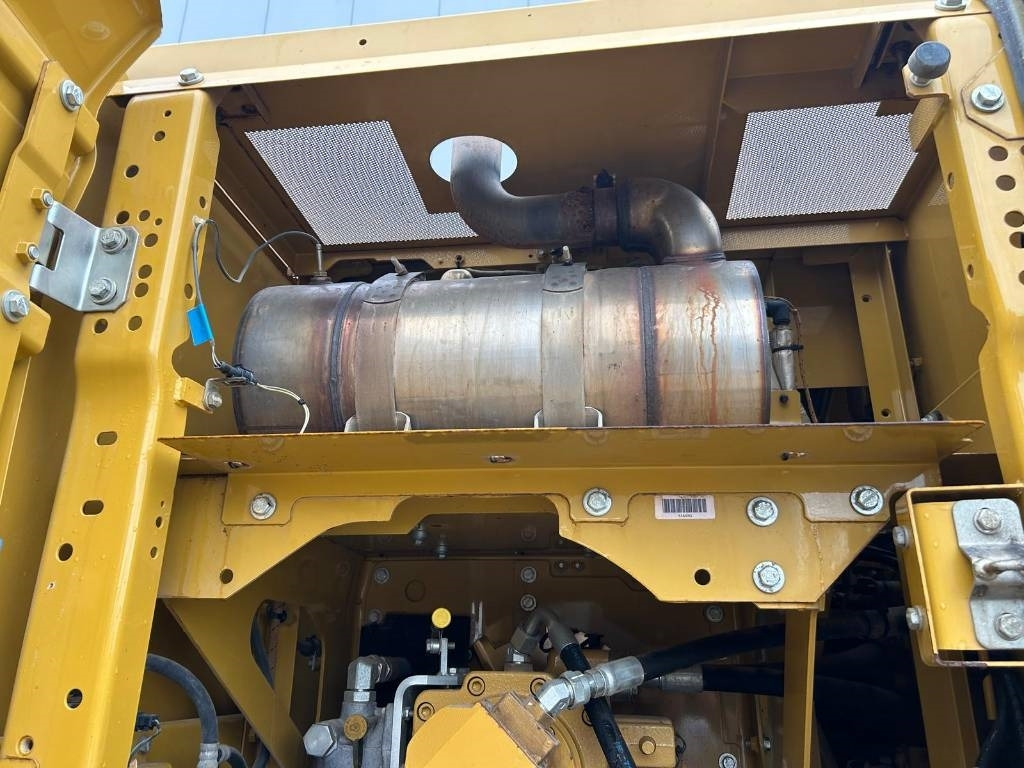 Escavadora de rastos CAT 320: foto 22