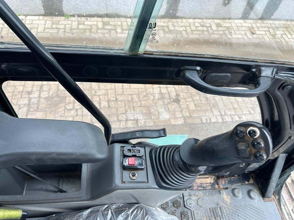 Escavadora de rastos CAT 320: foto 14