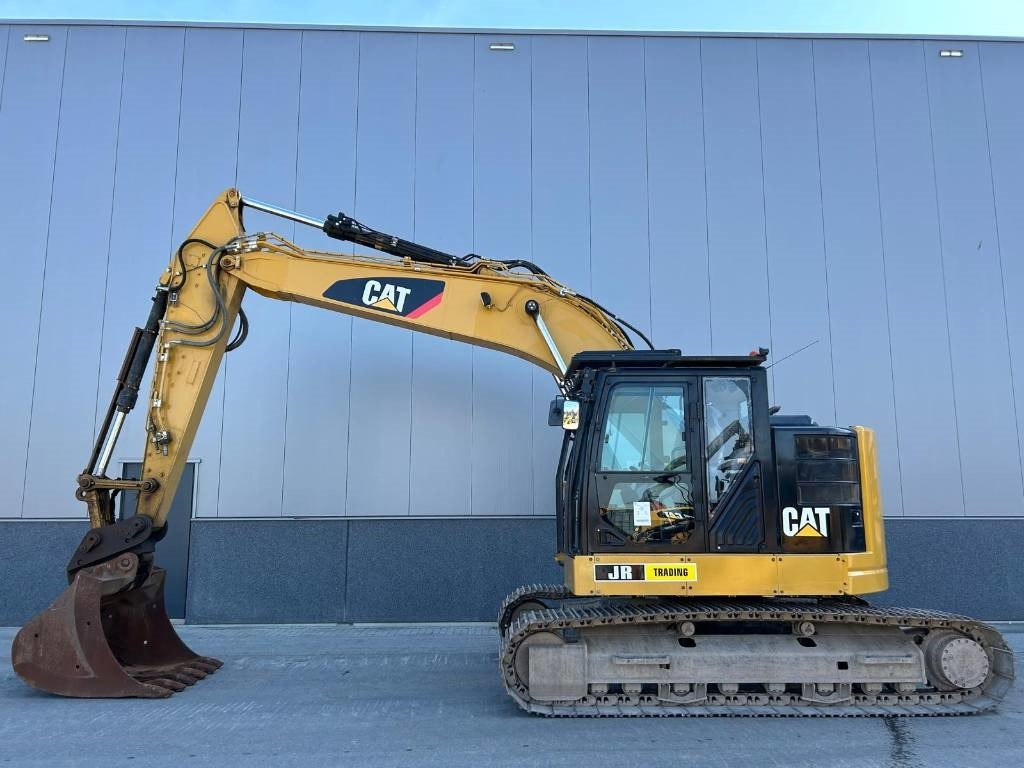 CAT 325 FL CR - Escavadora de rastos: foto 1 CAT 325 FL CR - Escavadora de rastos: foto 1