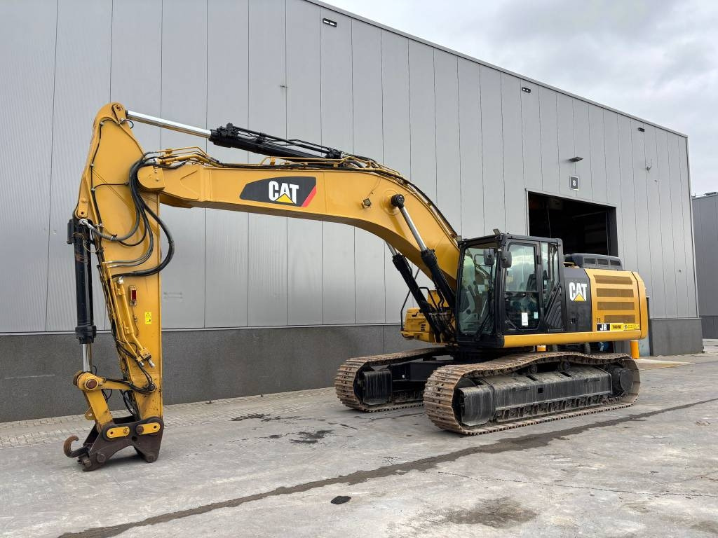 CAT 336F L XE (New Undercarriage) - Escavadora de rastos: foto 1 CAT 336F L XE (New Undercarriage) - Escavadora de rastos: foto 1