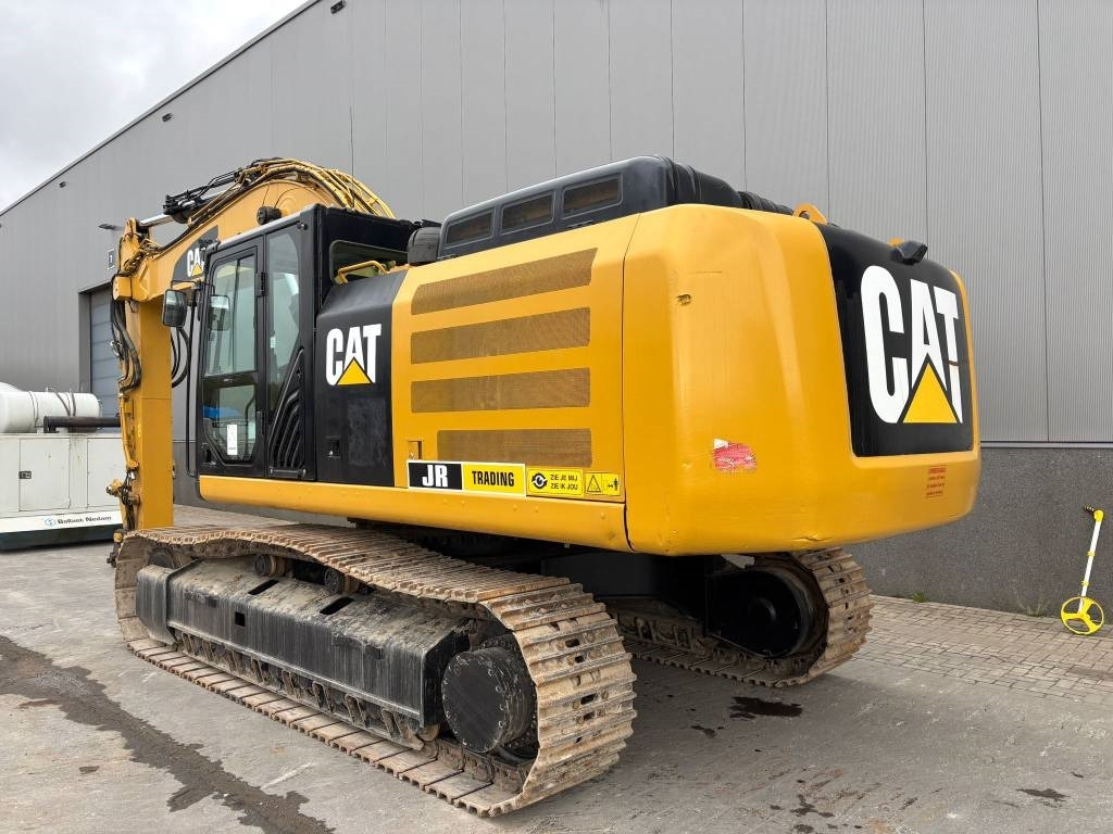 CAT 336F L XE (New Undercarriage) - Escavadora de rastos: foto 3 CAT 336F L XE (New Undercarriage) - Escavadora de rastos: foto 3