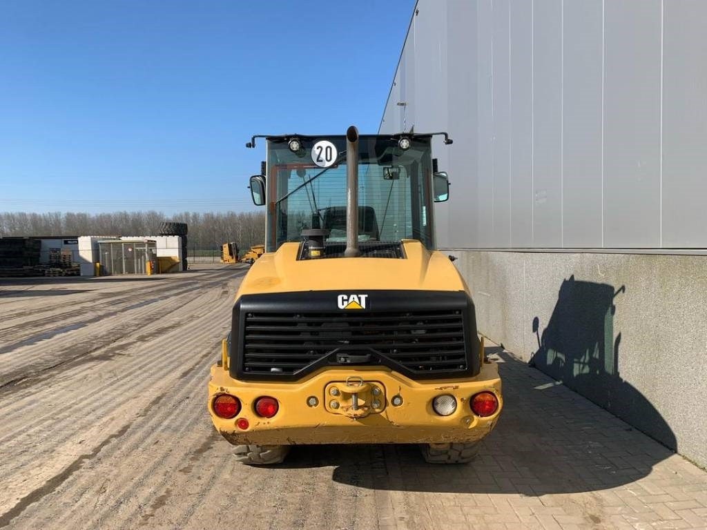 CAT 906 - Carregadeira de rodas: foto 4 CAT 906 - Carregadeira de rodas: foto 4
