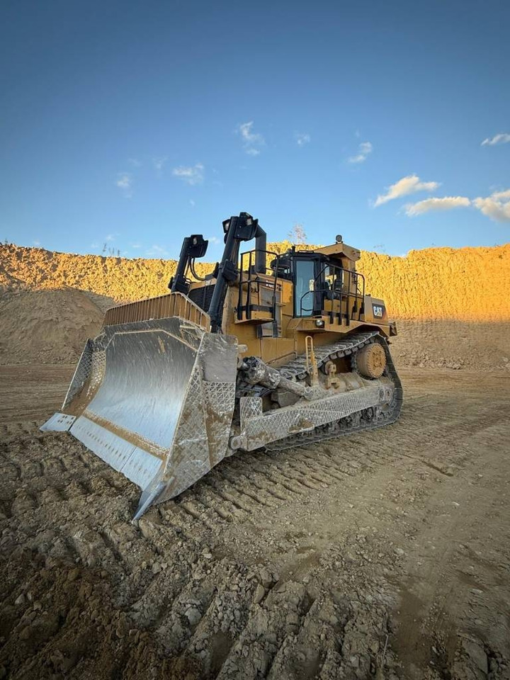 CAT D 10 T 2 (Coming soon) - Buldôzer: foto 1 CAT D 10 T 2 (Coming soon) - Buldôzer: foto 1