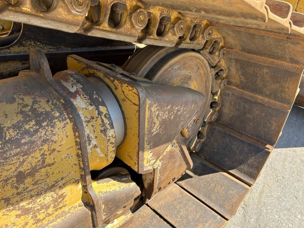 Locação de CAT D 5 LGP (new undercarriage + ripper)  CAT D 5 LGP (new undercarriage + ripper): foto 15