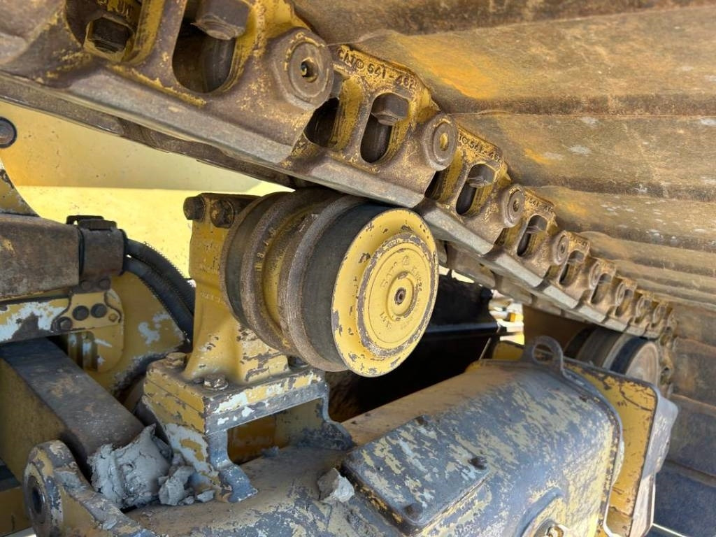 Locação de CAT D 5 LGP (new undercarriage + ripper)  CAT D 5 LGP (new undercarriage + ripper): foto 18