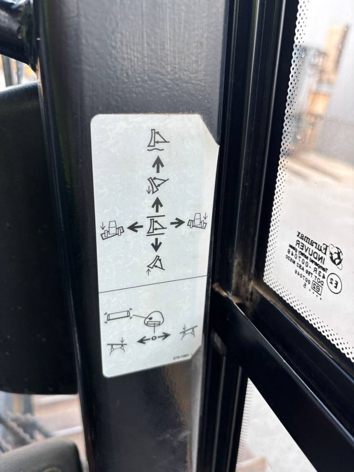 Buldôzer CAT D 6 K 2 LGP: foto 17 Buldôzer CAT D 6 K 2 LGP: foto 17