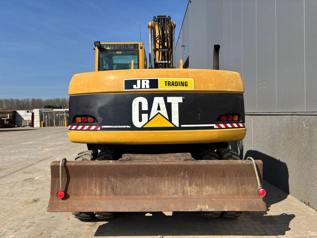 CAT M 313 C (Low verified hours) - Escavadeira de rodas: foto 4 CAT M 313 C (Low verified hours) - Escavadeira de rodas: foto 4
