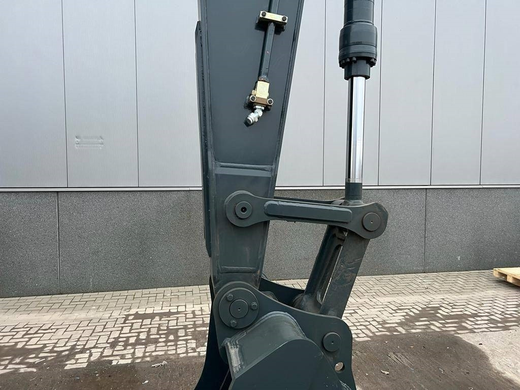 Escavadora de rastos nuevo Hyundai R 210: foto 15 Escavadora de rastos nuevo Hyundai R 210: foto 15