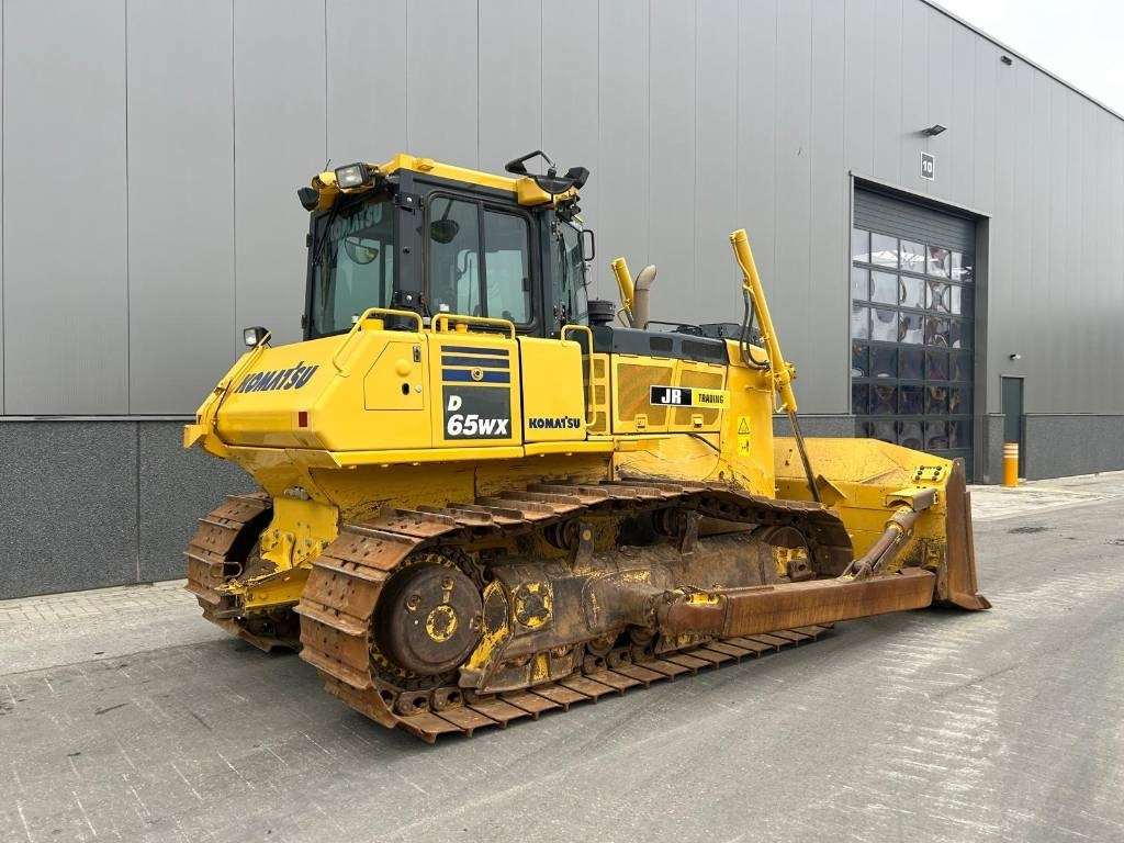 Komatsu D 65 WX-18 - Buldôzer: foto 5 Komatsu D 65 WX-18 - Buldôzer: foto 5