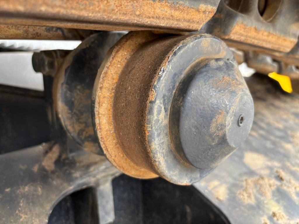 Escavadora de rastos nuevo Komatsu PC 210-10M0 (New / Non CE Certified): foto 23 Escavadora de rastos nuevo Komatsu PC 210-10M0 (New / Non CE Certified): foto 23