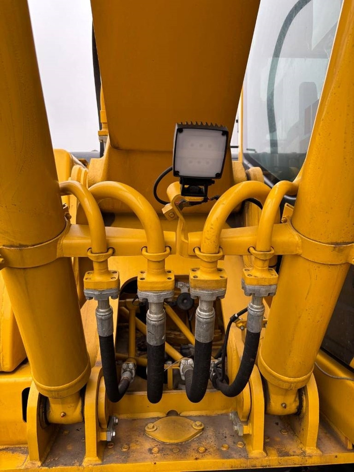 Escavadora de rastos nuevo Komatsu PC 210-10M0 (New / Non CE Certified): foto 18 Escavadora de rastos nuevo Komatsu PC 210-10M0 (New / Non CE Certified): foto 18