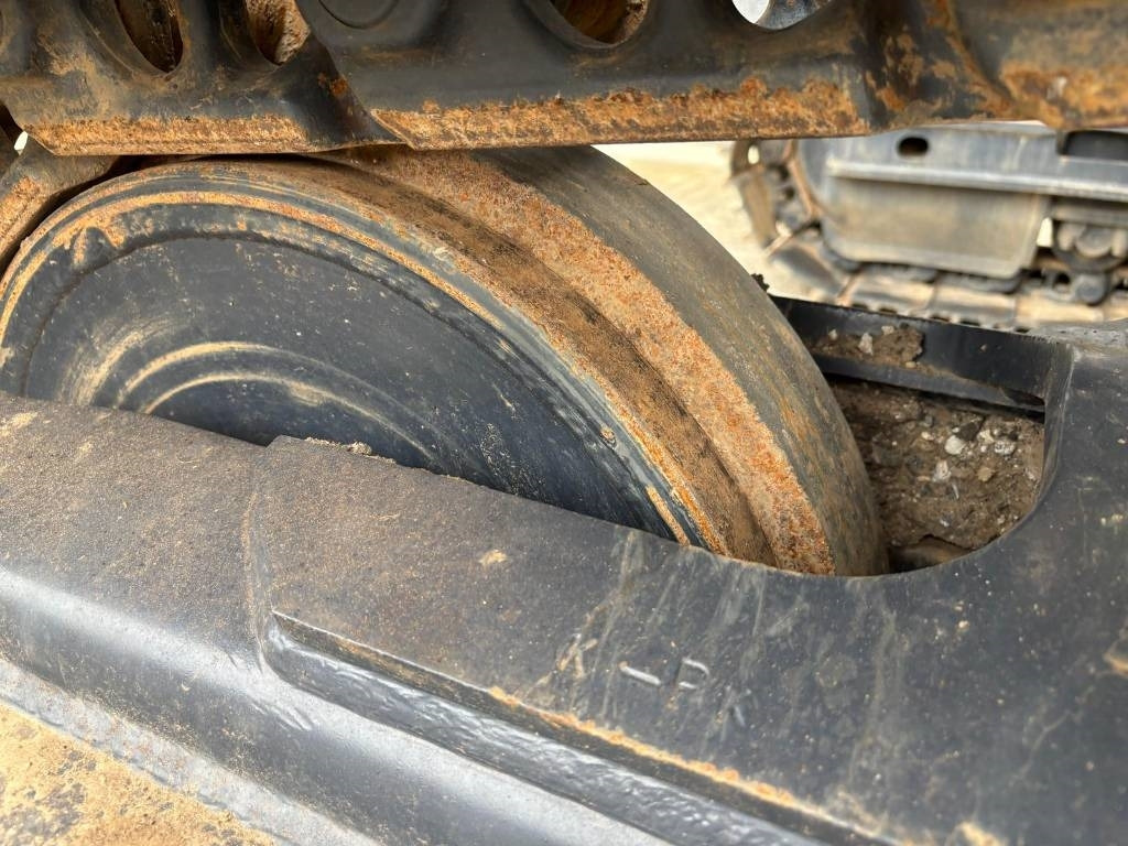 Escavadora de rastos nuevo Komatsu PC 210-10M0 (New / Non CE Certified): foto 26 Escavadora de rastos nuevo Komatsu PC 210-10M0 (New / Non CE Certified): foto 26