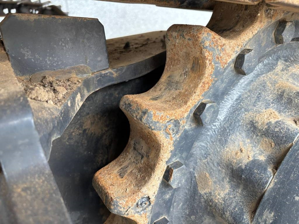 Escavadora de rastos nuevo Komatsu PC 210-10M0 (New / Non CE Certified): foto 30 Escavadora de rastos nuevo Komatsu PC 210-10M0 (New / Non CE Certified): foto 30