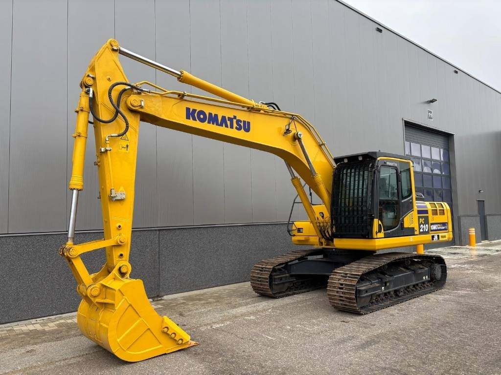 Komatsu PC 210-10M0 (New / Non CE Certified)  - Escavadora de rastos: foto 2 Komatsu PC 210-10M0 (New / Non CE Certified)  - Escavadora de rastos: foto 2