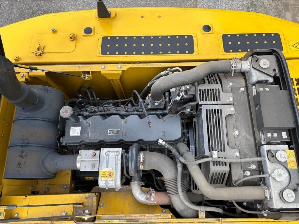 Escavadora de rastos nuevo Komatsu PC 210-10M0 (New / Non CE Certified): foto 11 Escavadora de rastos nuevo Komatsu PC 210-10M0 (New / Non CE Certified): foto 11