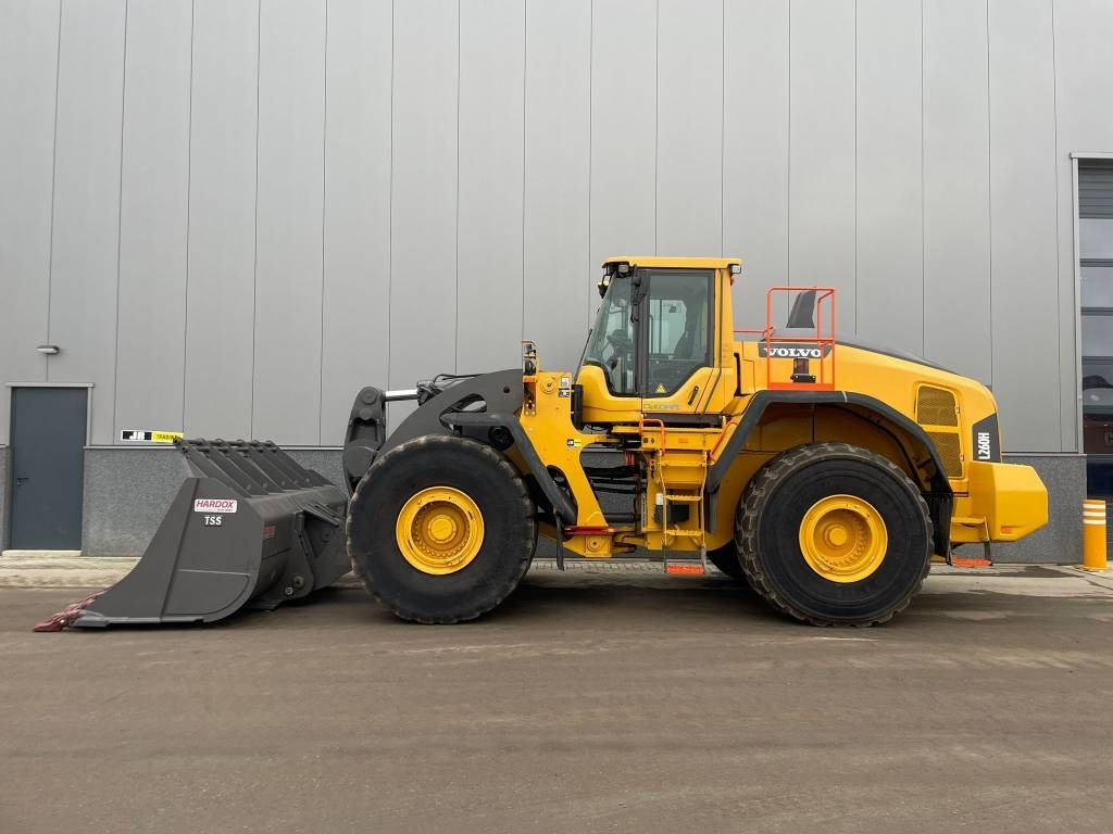 Volvo L 260 H - Carregadeira de rodas: foto 1 Volvo L 260 H - Carregadeira de rodas: foto 1
